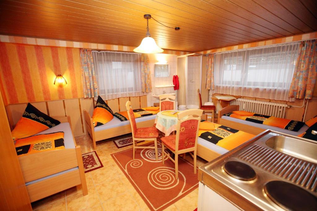 Hotel-Pension Klaer Espira Habitación foto