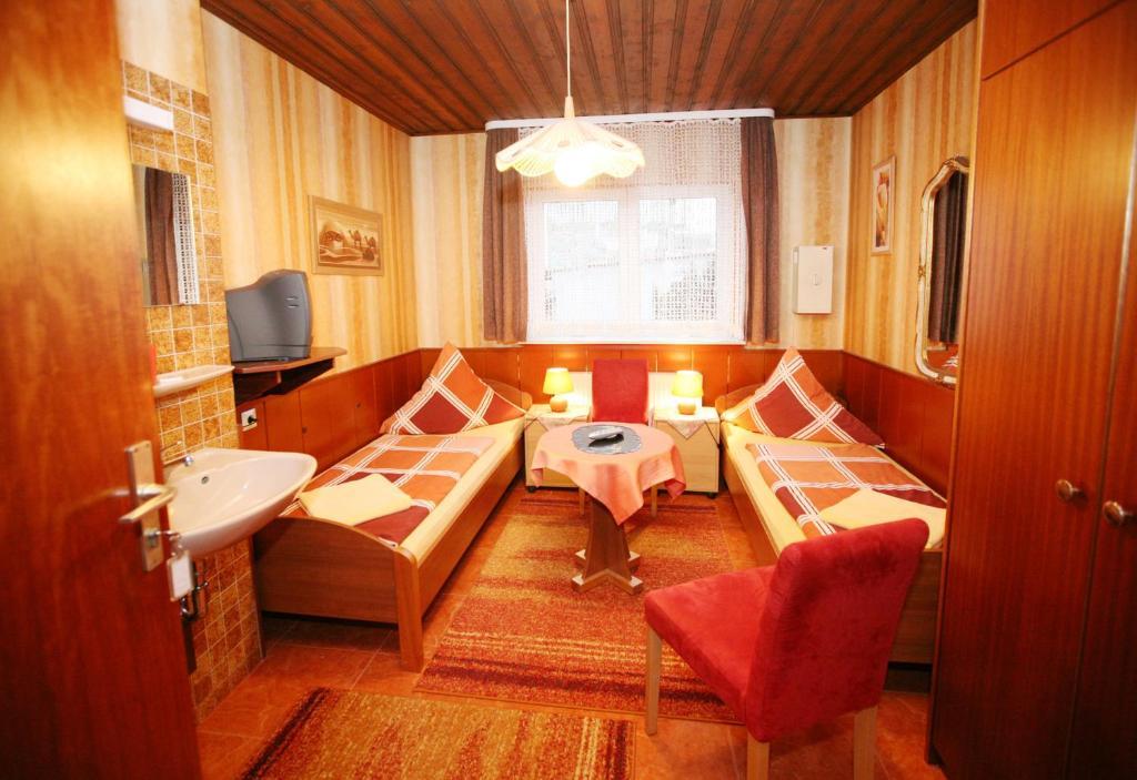Hotel-Pension Klaer Espira Habitación foto