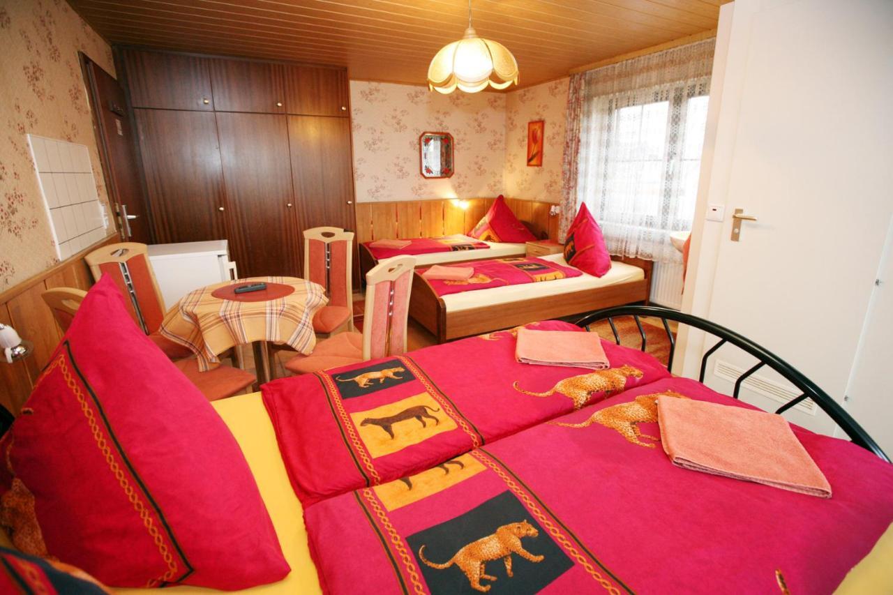 Hotel-Pension Klaer Espira Habitación foto