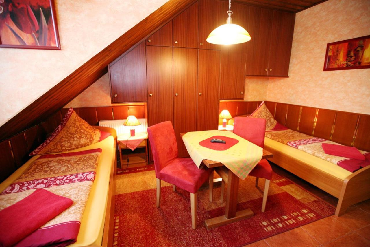 Hotel-Pension Klaer Espira Habitación foto